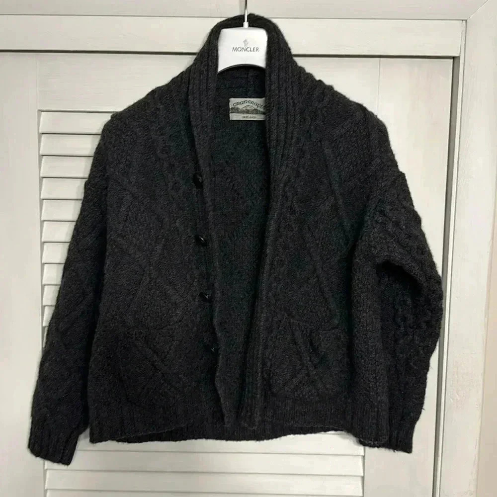 aran crafts gray sweater 100% merino wool made in ireland long sleeve w/pockets